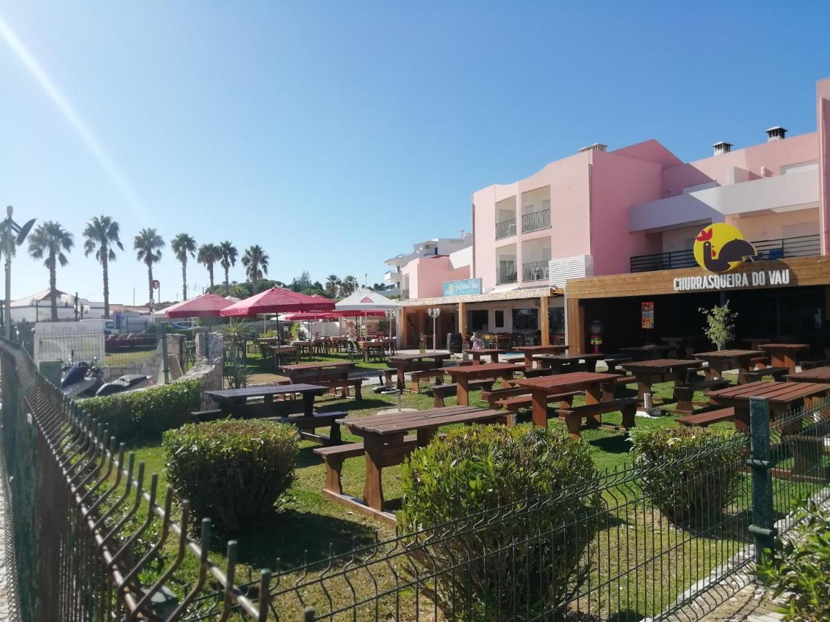 Vau Sea View, T2 Apartment, Close To Beach,Ideal For Families Portimão Exterior photo